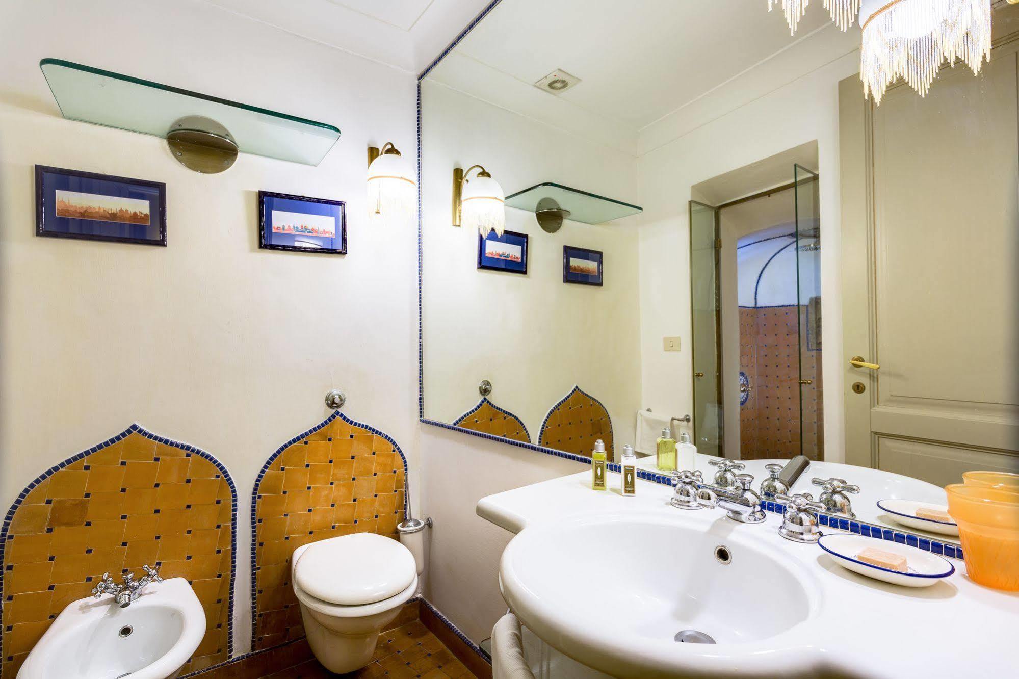 Casa Heberart Guest House Capo Le Case Roma Eksteriør bilde